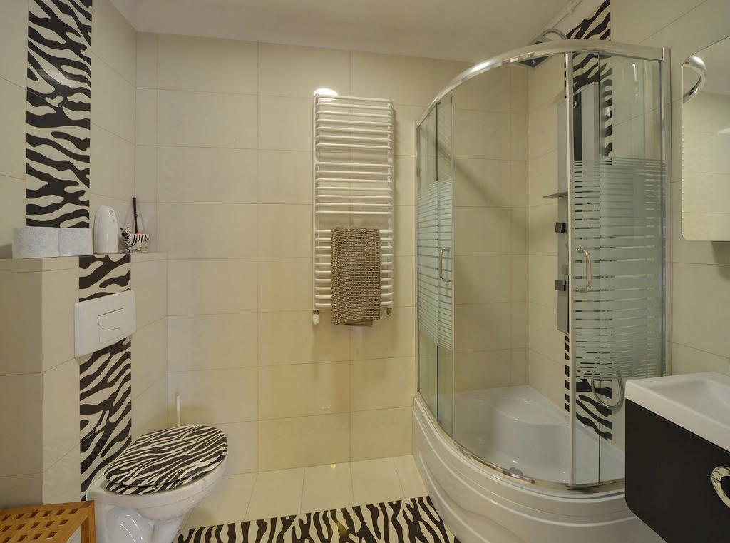 שצ'קלארסקה פוראובה Villa Avangarda חדר תמונה