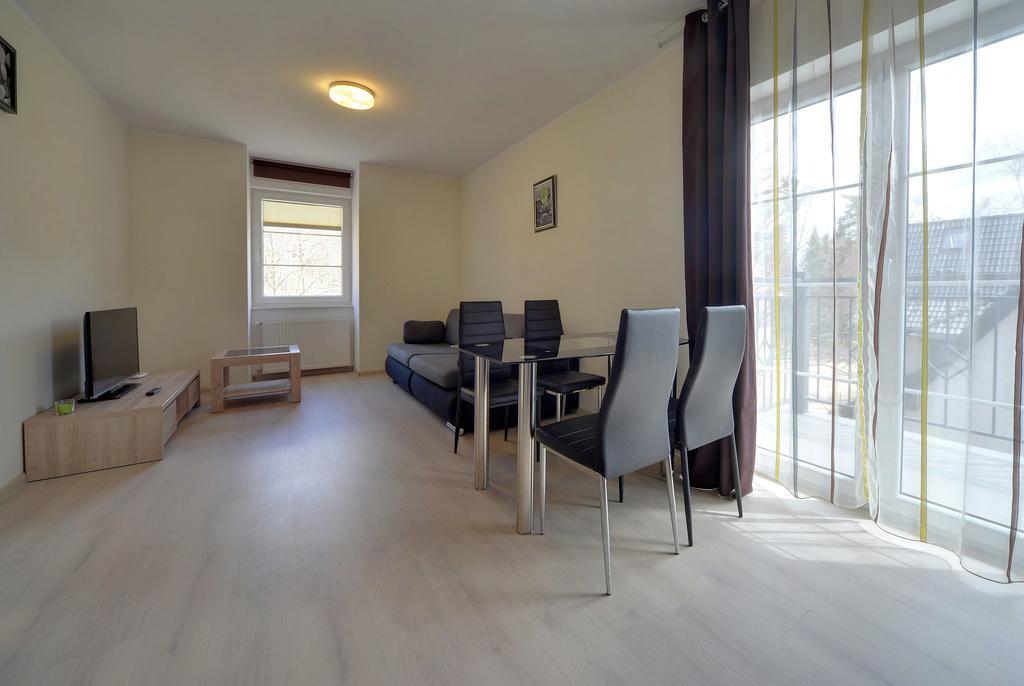 שצ'קלארסקה פוראובה Villa Avangarda חדר תמונה
